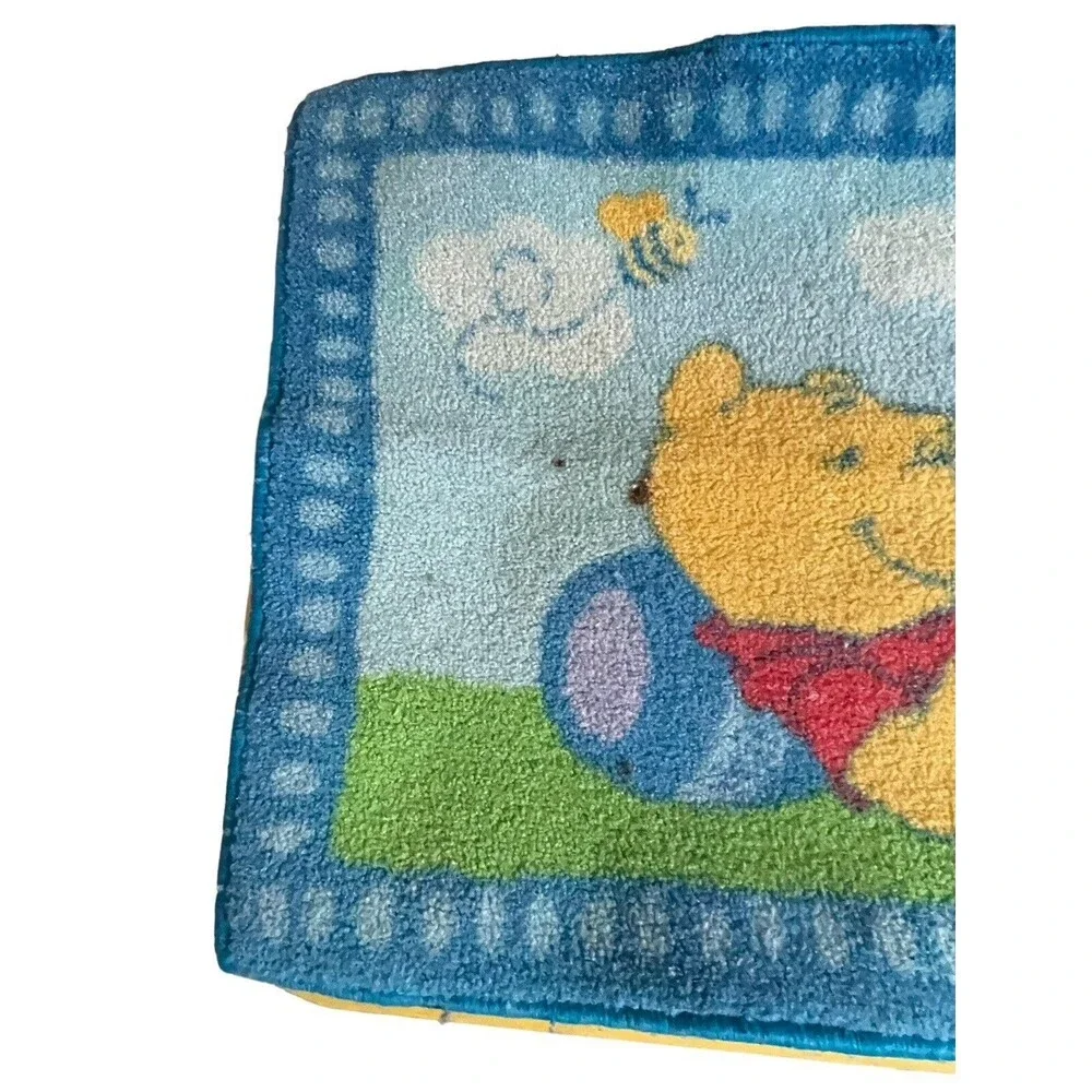 Vintage Winnie The Pooh Duck Sunshine Bee Rug 29”x 19” RARE